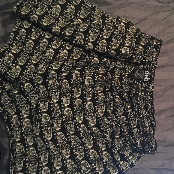 Cute elephant shorts! - Picture 2 of 2