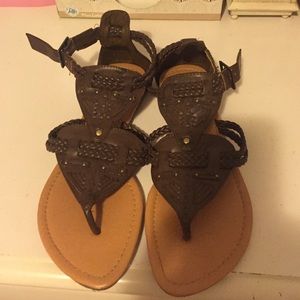 Super cute faux brown leather sandals