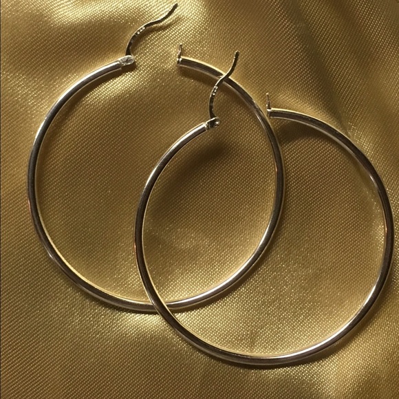 Jewelry - HOLD @browny13 08.17 Sterling Silver Classic Hoops
