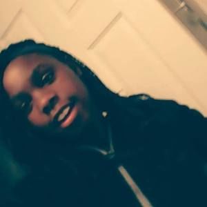 Meet your Posher, Naya