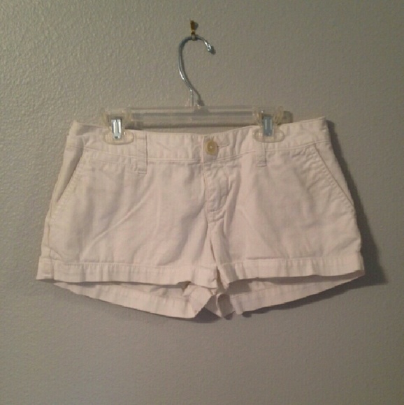 White Mossimo supply Co shorts - Picture 1 of 4