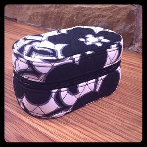 Vera Bradley travel jewelry case