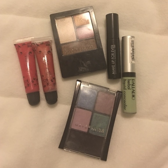 Eyeshadow quads, lip gloss, mascara, concealer