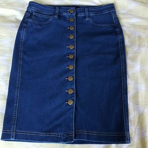 Button down blue stretch jean skirt