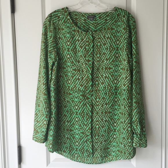 Lilla P green patterned long sleeve blouse