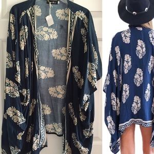 Navy Feather Kimono