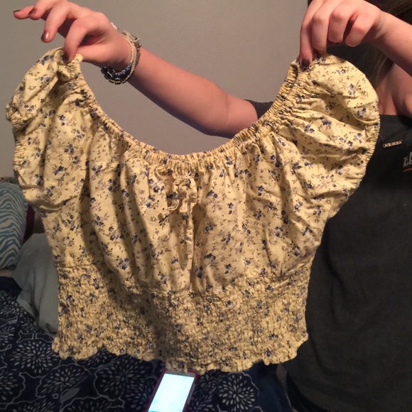 Yellow Floral Crop Top - Picture 2 of 2