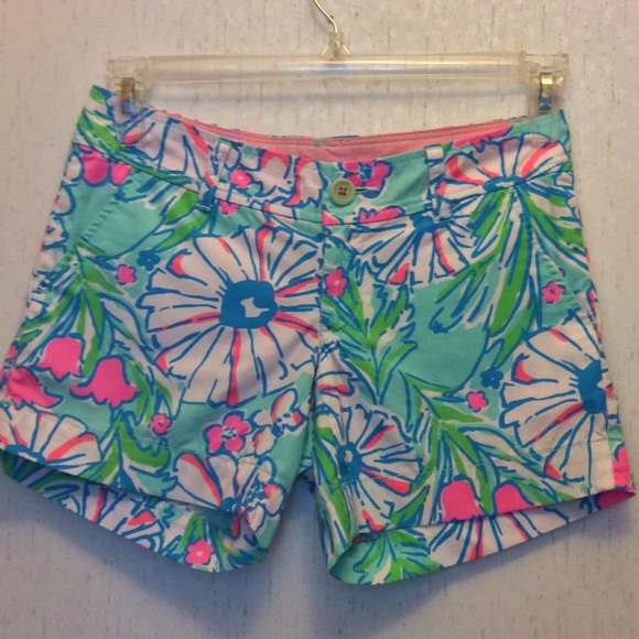 Lilly Pulitzer Pants - Lilly Pulitzer Callahan Shorts SPLISH SPLASH SZ 00