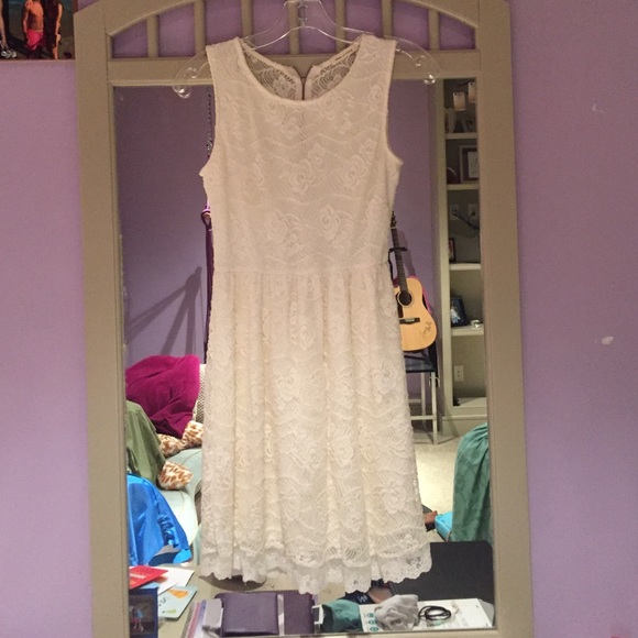 White rose lace pattern thick tank strap mid dress