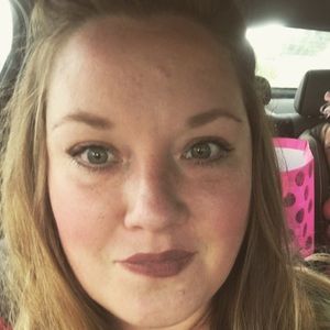 Meet your Posher, Lacy