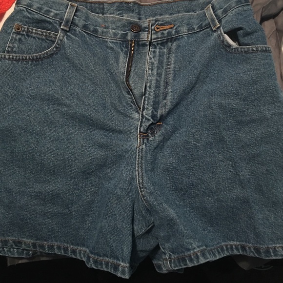 Just ranchin shorts - Picture 1 of 1