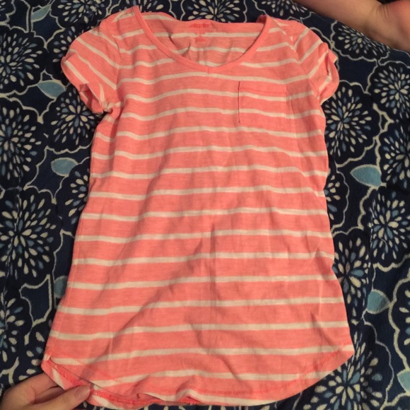 coral pink and white striped tee with pocket - Picture 1 of 2