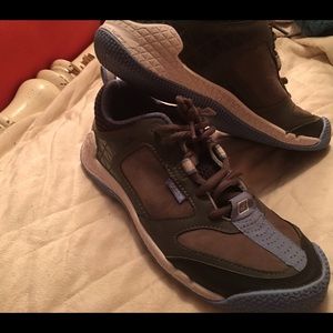 Sperry Top Sider gym shoes