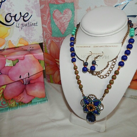 Blue, turquise, militar green necklace set