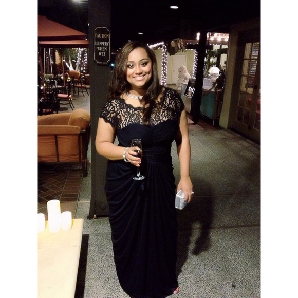 Meet your Posher, Yesenia - Picture 3 of 4