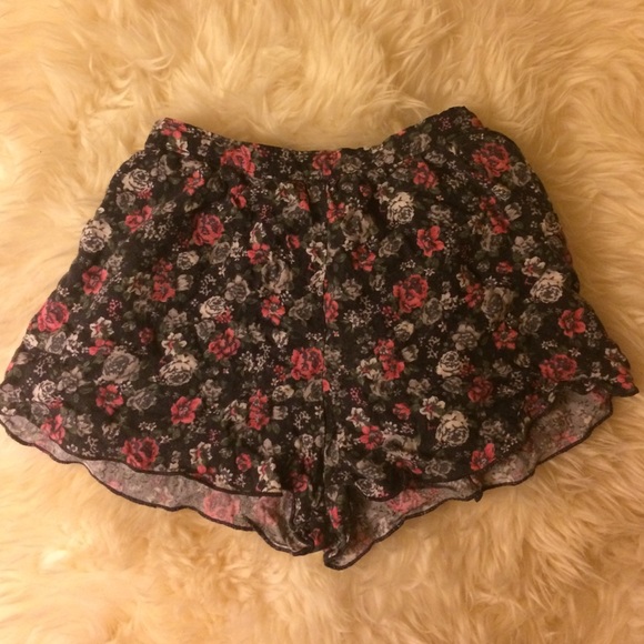 Abercrombie kids shorts