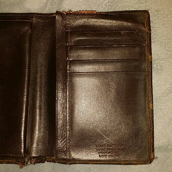 Louis Vuitton Monogram Bifold Wallet - Picture 4 of 4