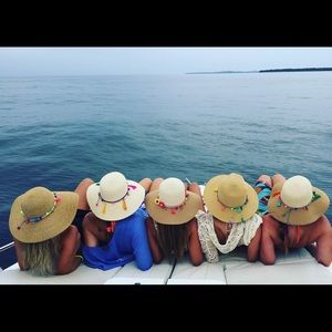 Meet your Posher, Angie