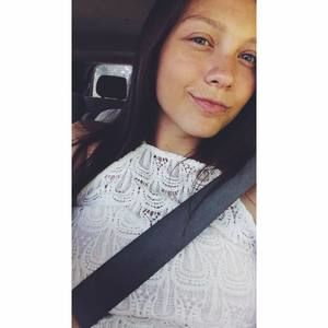 Meet your Posher, Leigha