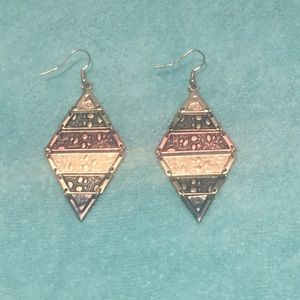 STATEMENT EARRINGS EUC