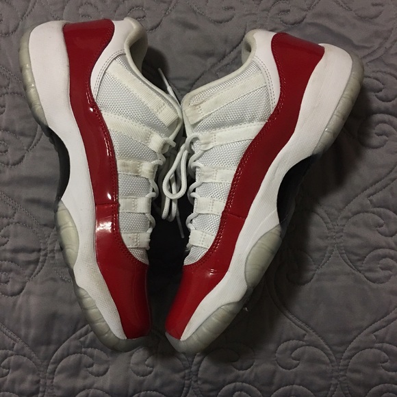 Cherry 11 Lows jordan - Picture 3 of 3