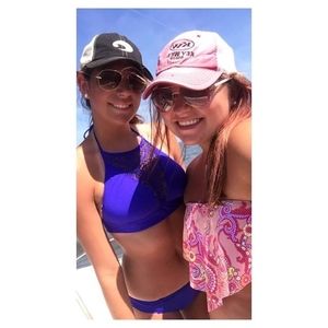 Meet your Posher, Brooke