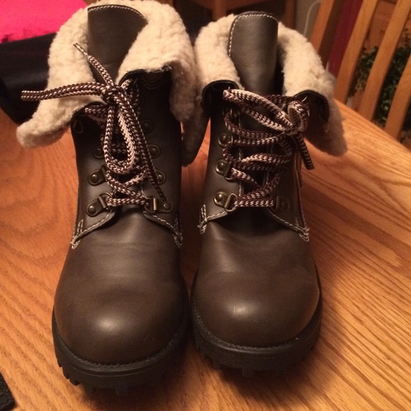 Brown winter or rain lace up boots
