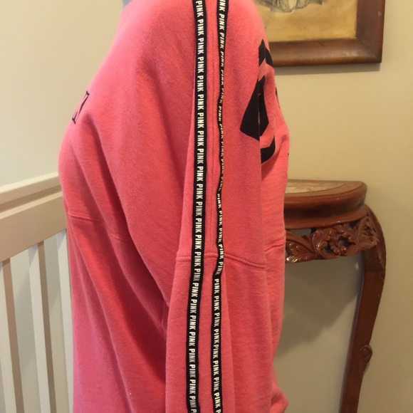 Pink sweater - Picture 2 of 2