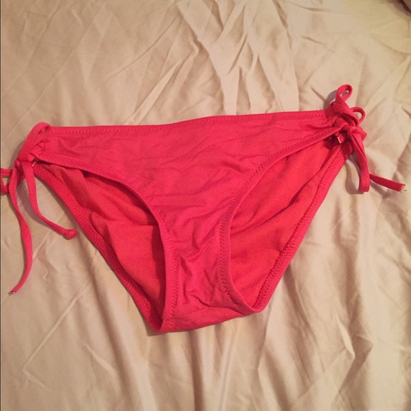 Bikini bottoms