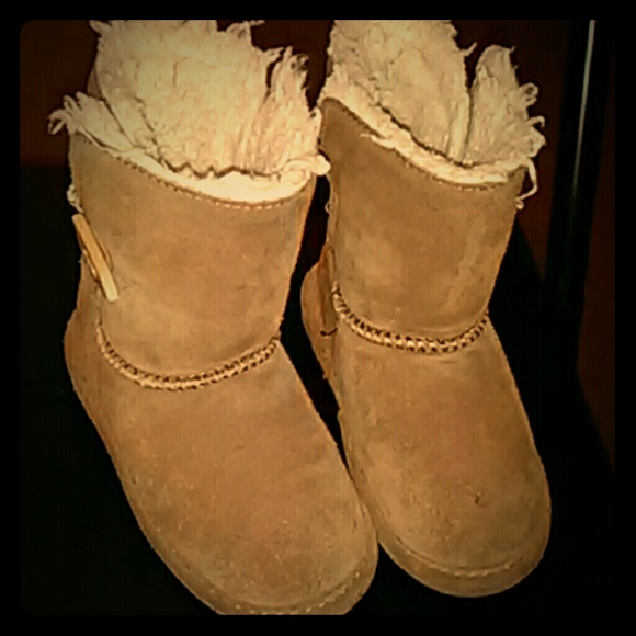 BearPaw Toddler Girl Boots