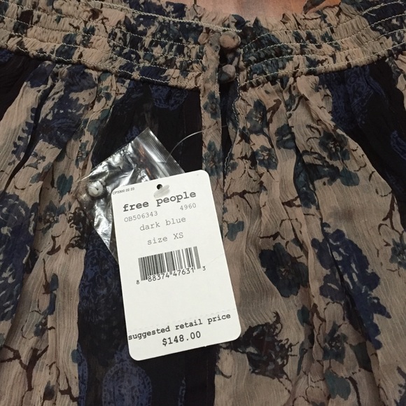 ❤️Free People Top❤️ - Picture 2 of 4