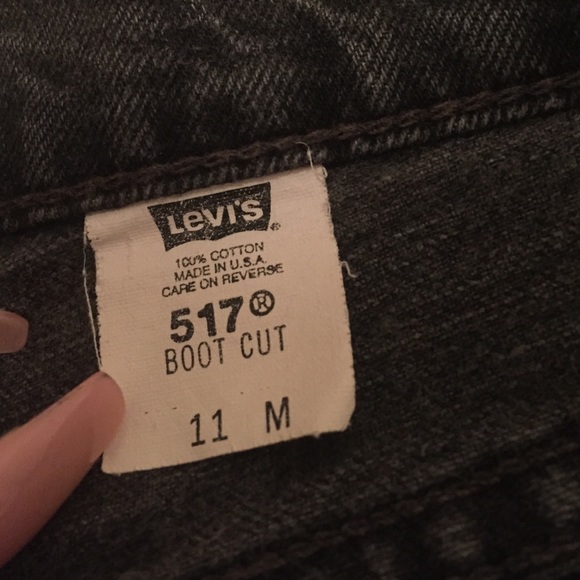 Levi shorts - Picture 3 of 3