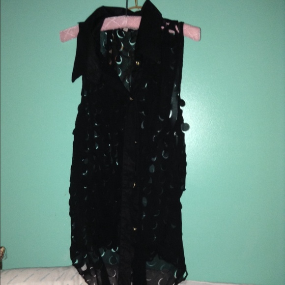 Button up tank - Picture 2 of 2