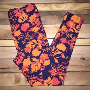 (Reserved for Tulamomma) LuLaRoe Leggings OS