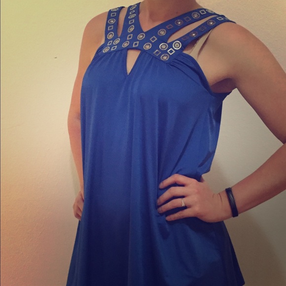 Blue top