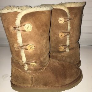 Chestnut Uggs