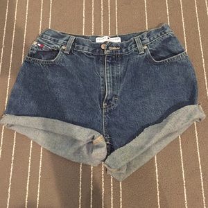 Tommy Hilfiger cut off shorts