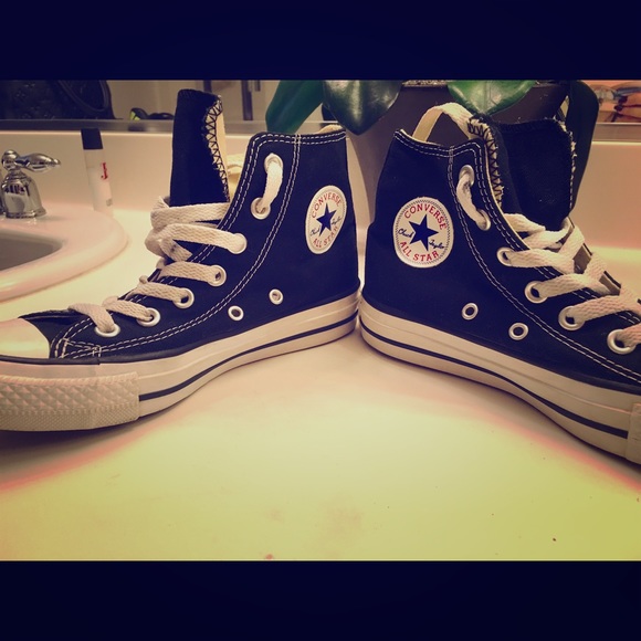 Black high top Converse, Size 3&1/2