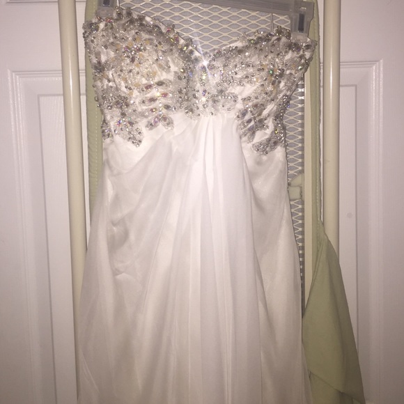 Floor length prom dress - Picture 2 of 2