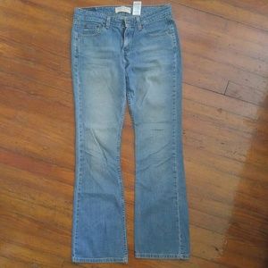 Levi Signature Lowrise Bootcut L