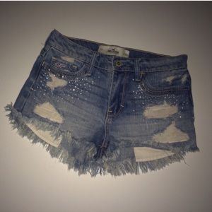Hi-Rise embroidered shorts