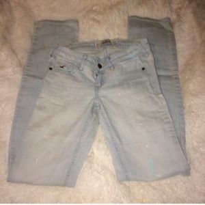 Light wash skinny jeans