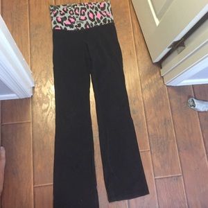 Pink yoga pants size small good condition