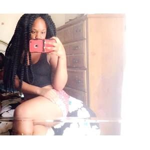 Meet your Posher, Erica