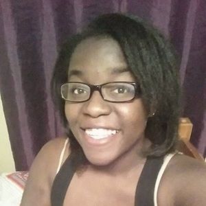 Meet your Posher, Donnya