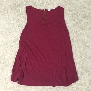 Cute red shirt