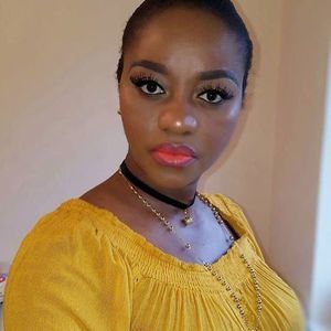 Meet your Posher, Dede