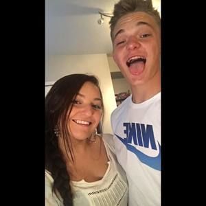 Meet your Posher, Talia