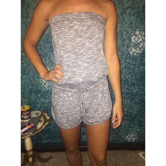 Strapless romper