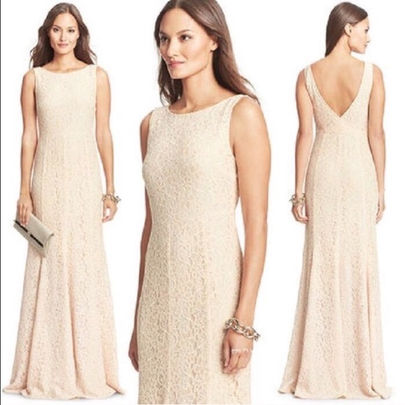 👗 DVF Evangelina Lace Maxi Gown
